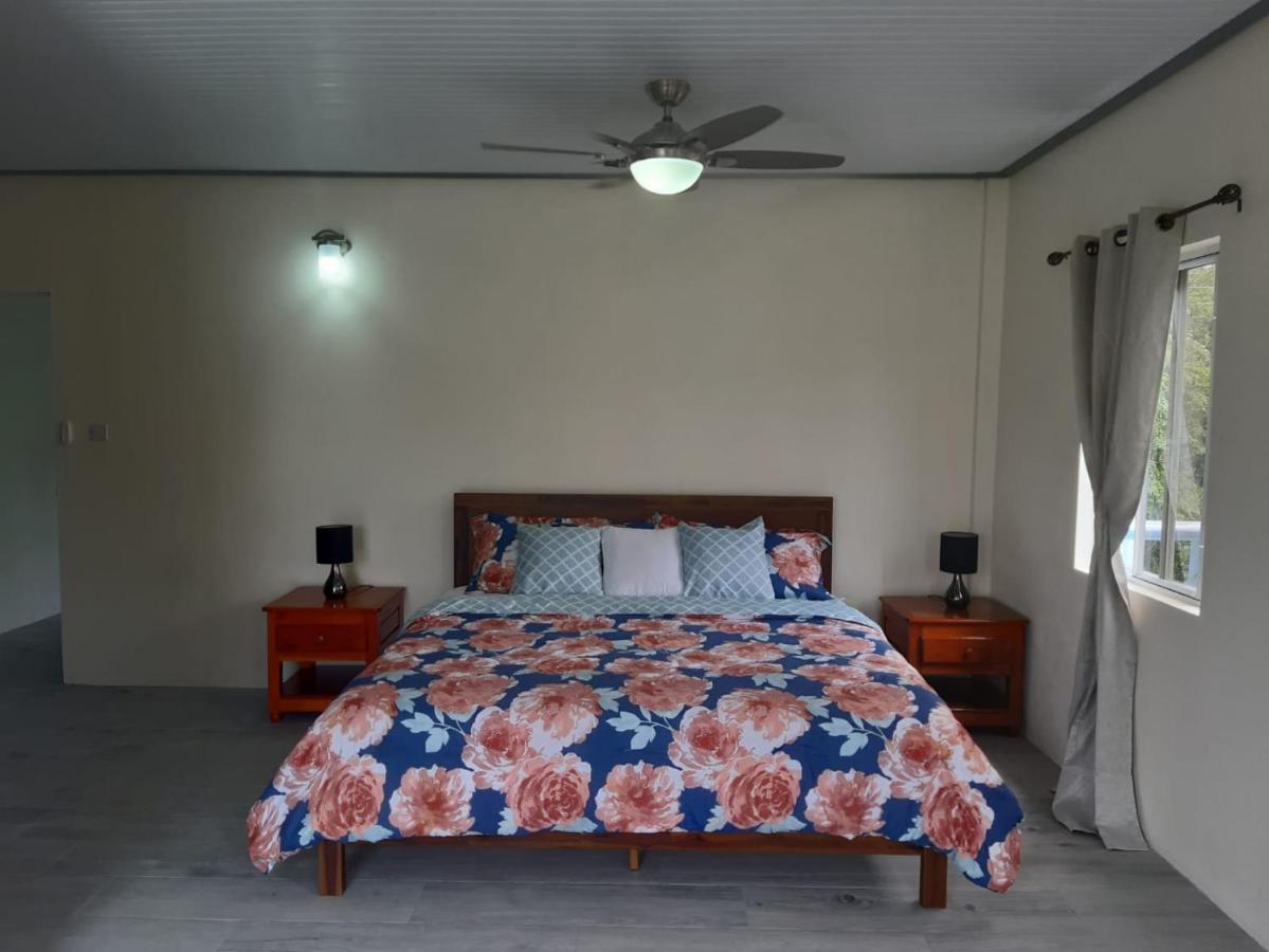 Tranquility Suites- Feels Like Home Choiseul ภายนอก รูปภาพ