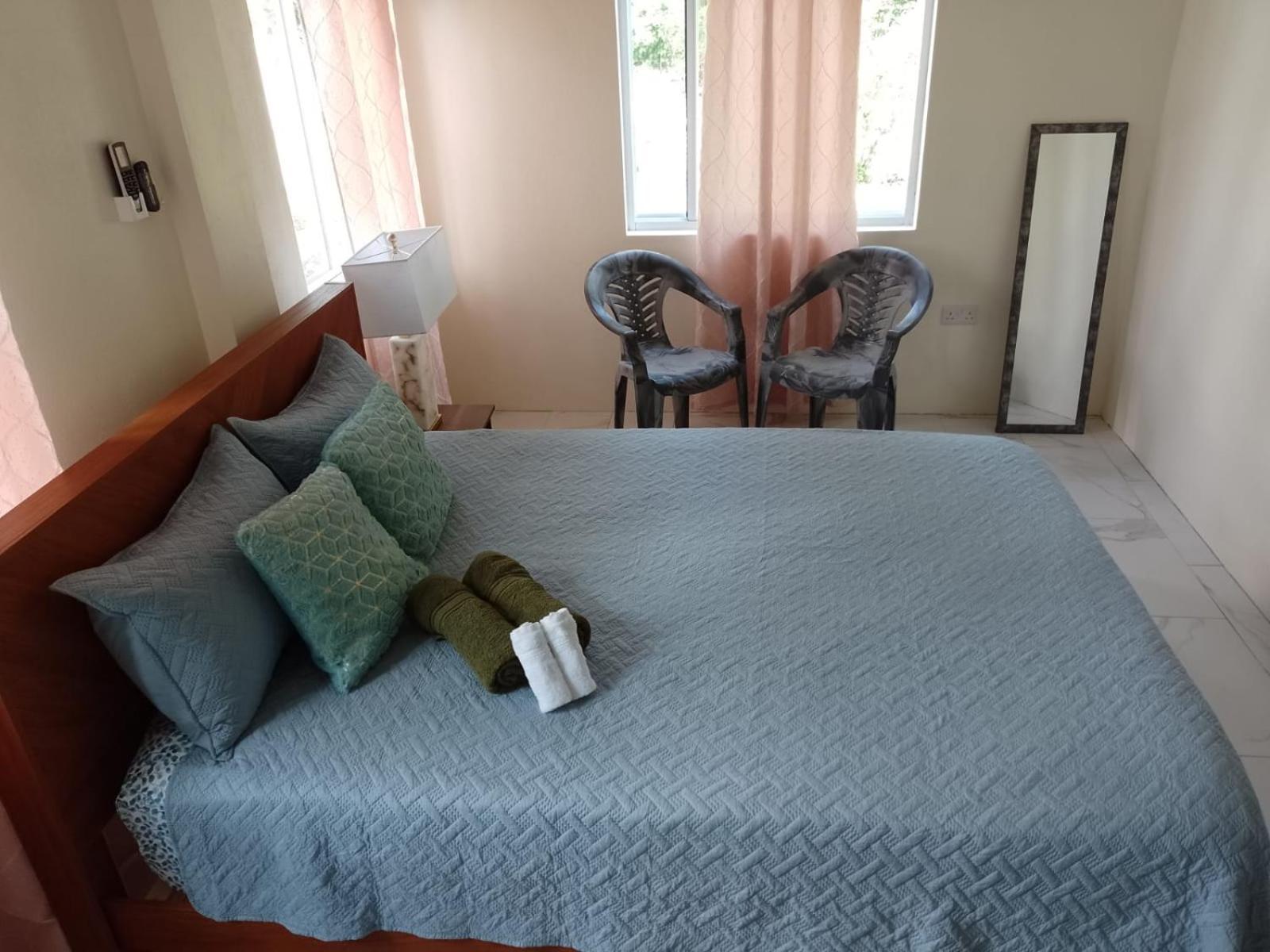 Tranquility Suites- Feels Like Home Choiseul ภายนอก รูปภาพ