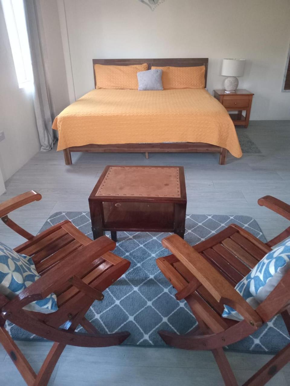 Tranquility Suites- Feels Like Home Choiseul ภายนอก รูปภาพ